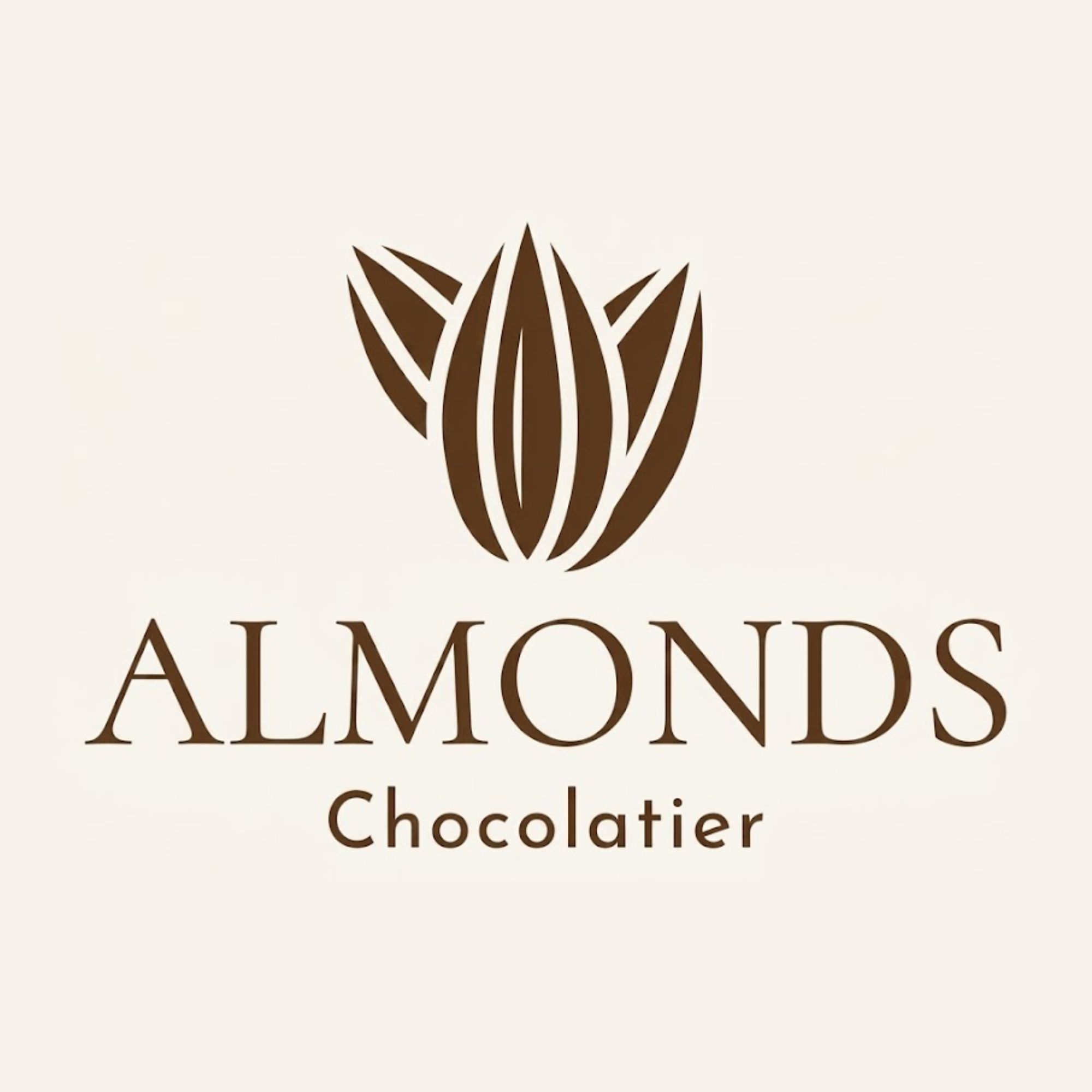 Almonds chocolatier